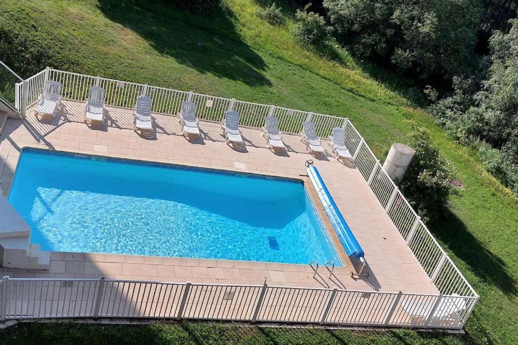 Alpe Huez Quartier Les Bergers 5 Personnes Apartment
