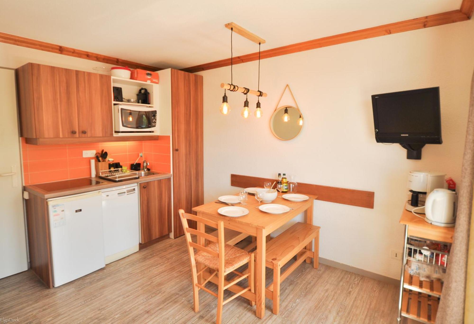 Apartment Alpe Huez Quartier Les Bergers 5 Personnes *